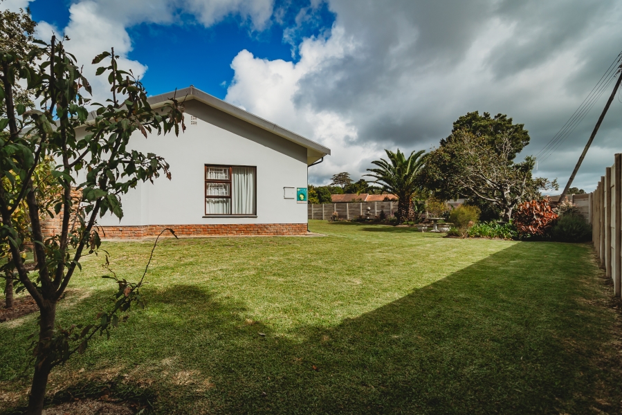 3 Bedroom Property for Sale in Denver Park Western Cape